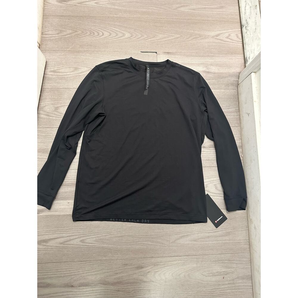 Lululemon License to Train Relaxed Long Sleeve - NWT